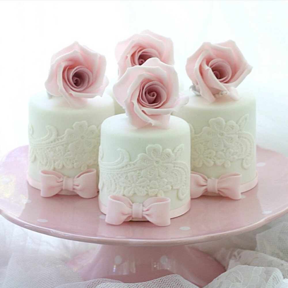 蕾丝蛋糕Lace Cake