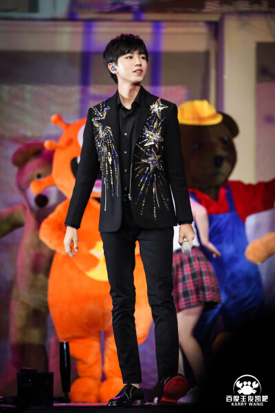 20161225 王俊凯水立方移动视频风云盛典 高清8P