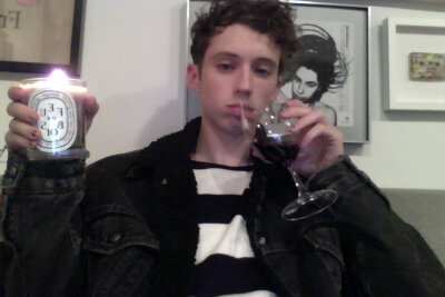 Troye