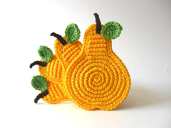 Yellow Pear Crochet Coasters . Green Leaves Beverage Drink Juice Mustard Decor Crochet Fruit Collection - Set of 4-zYwMT-图片