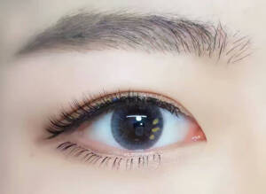 韩国purelens硅水凝胶小直径镜片里边的水滴设计 