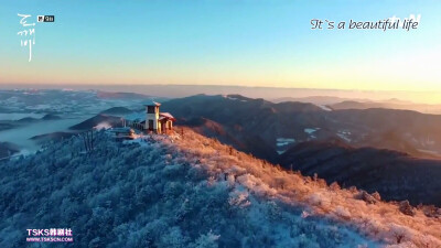 《孤独又灿烂的神 鬼怪》场景美