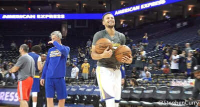 # 照亮傻库的大牙缝
Stephen Curry 金州勇士 萌神库里 Champion