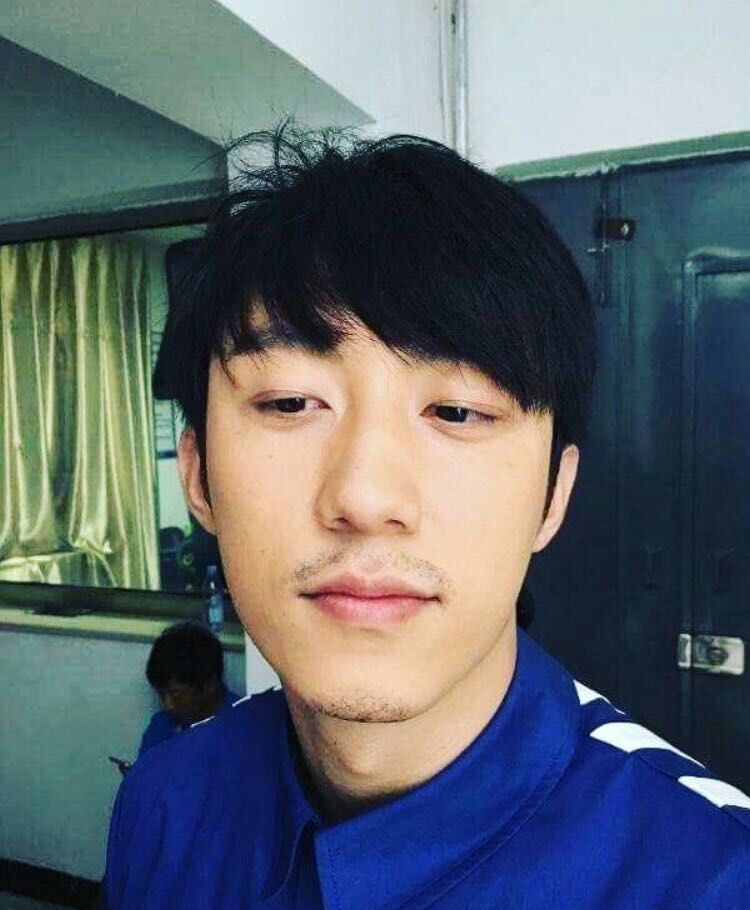 什么样都帅的发光的我boss