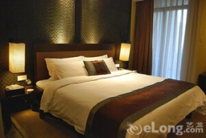 小套房-大床-2U4Yj-图片