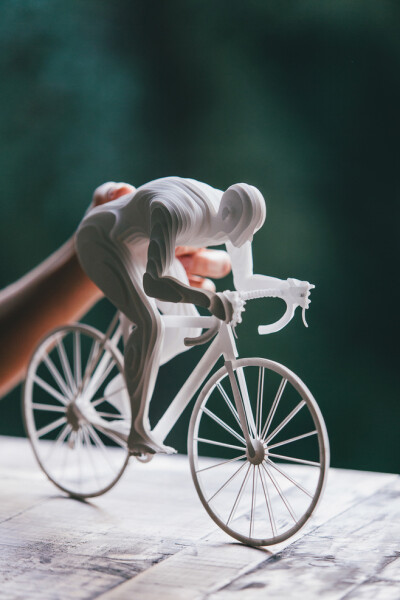 Paper Olympics : Paper Olympics is a series of serial plane paper sculptures of athletes of a range of different olympic athletes. A project commissioned by stock image photographer Abel Mitjá. He fir…