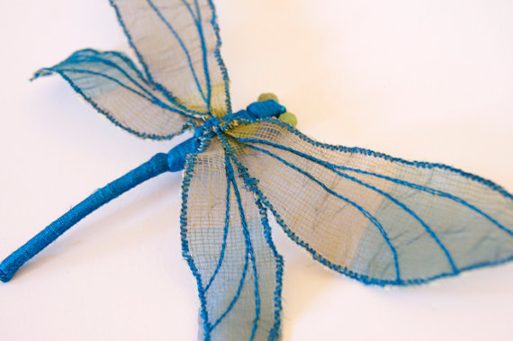 Soft Sculpture Dragonfly Wall Decoration by BlueTerracotta on Etsy-WM0YT-图片