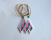 Geometric necklace embroidered pinks and greens African inspired modern jewelry diamond-jNmNz-图片