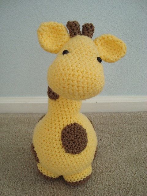 Giraffe: he's got stubby legs-TQ2ZT-图片