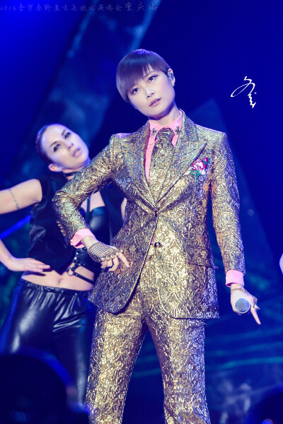 李宇春2016野蛮生长巡回演唱会重庆站