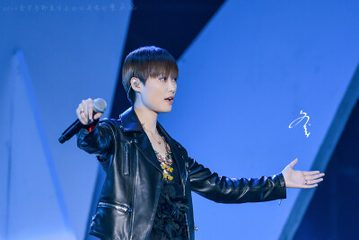 李宇春2016野蛮生长巡回演唱会重庆站