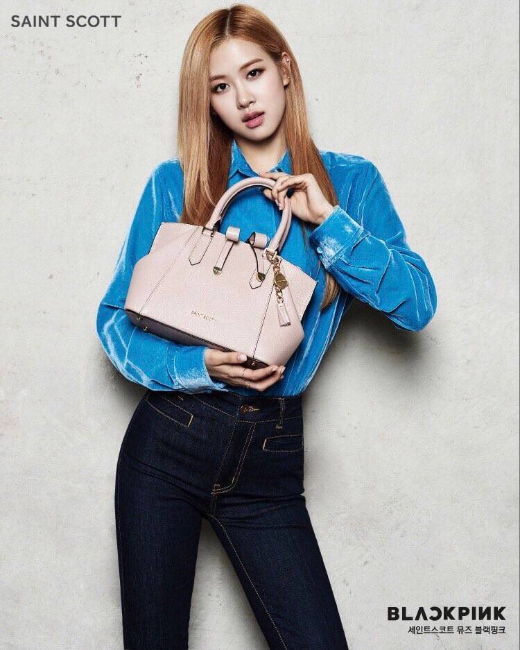 Blackpink ROSÉ 更新saint scott 