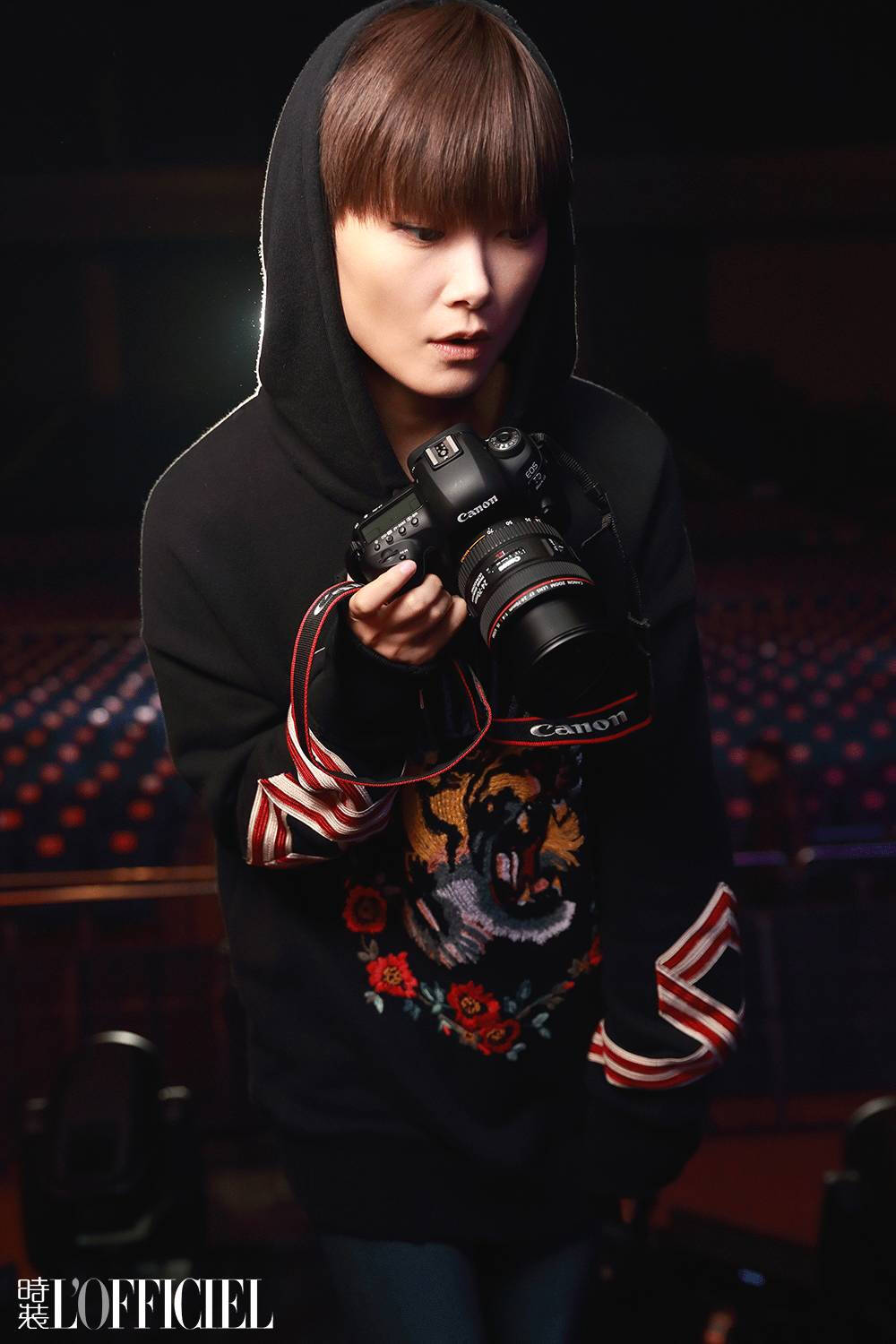 2017《时装LOFFICIEL》1 月刊 李宇春「野蛮生长」巡演全纪录 ICON BOOK