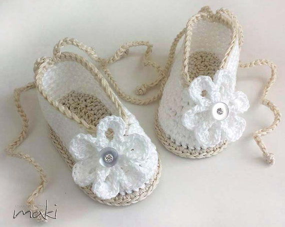 MIA baby booties crochet pattern - Permission to sell finished items. PDF Pattern No. 115