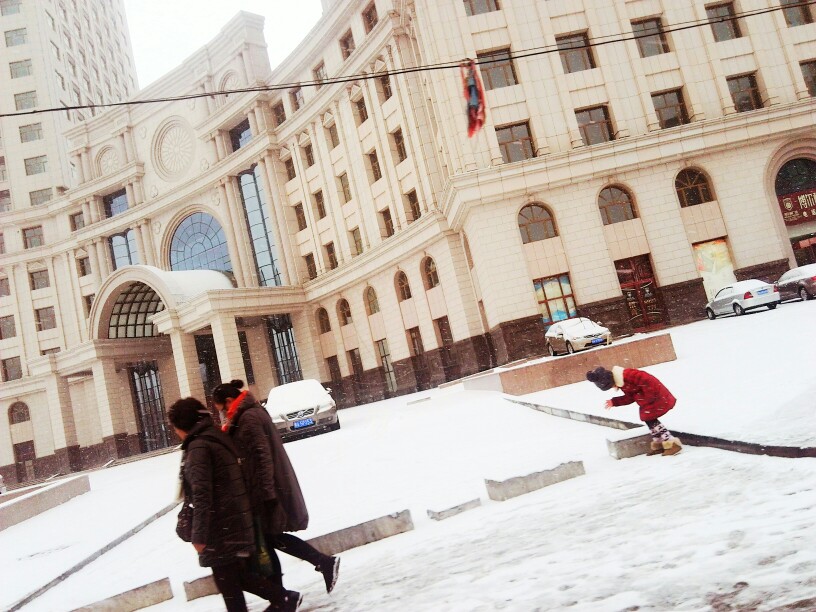 下雪了