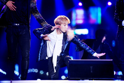 161231 MBC歌谣大祭典 饭拍高清 金南俊 金硕珍 闵玧其 郑号锡 金泰亨 朴智旻 田柾国 BTS CR.LOGO