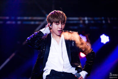 161231 MBC歌谣大祭典 饭拍高清 金南俊 金硕珍 闵玧其 郑号锡 金泰亨 朴智旻 田柾国 BTS CR.LOGO