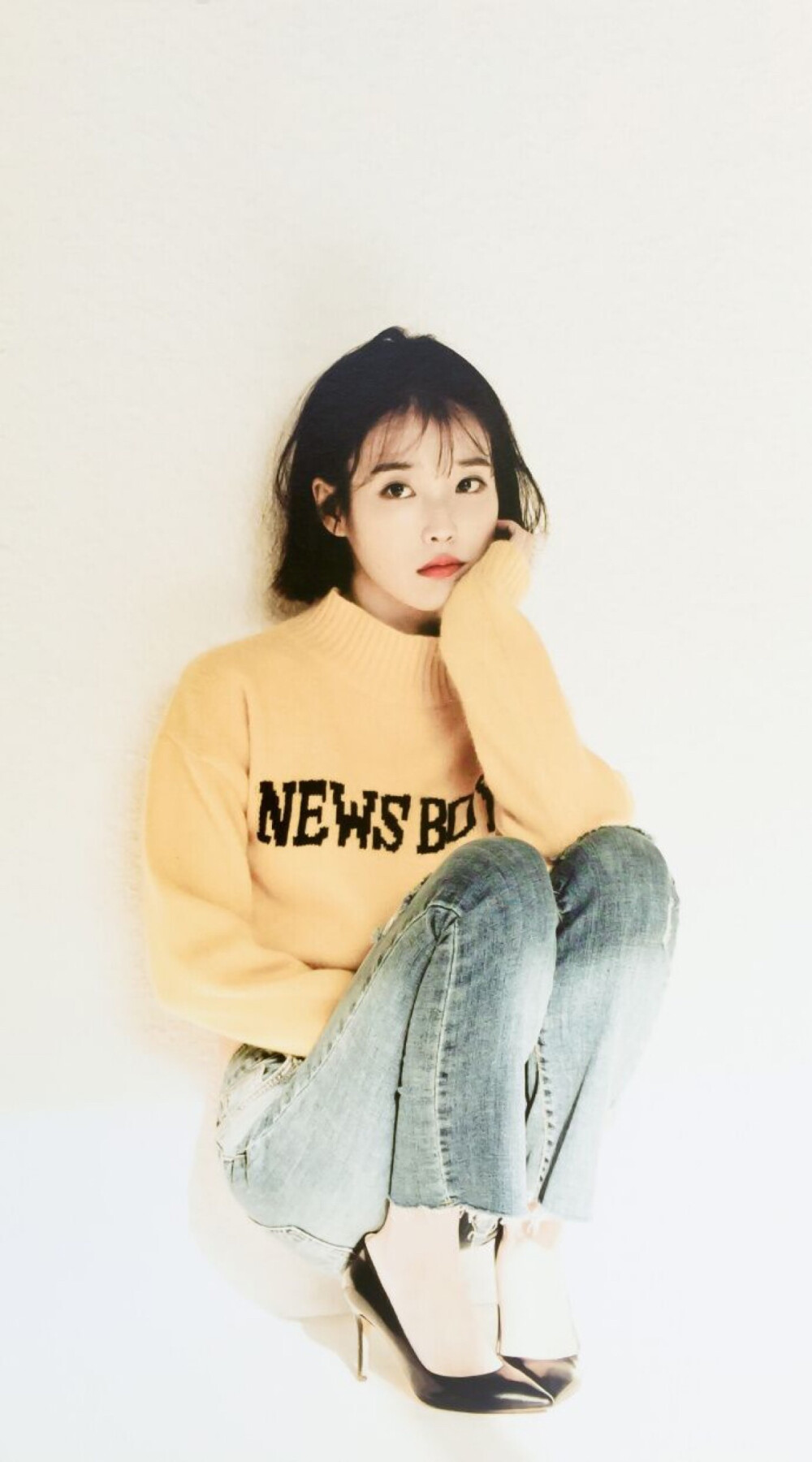 IU