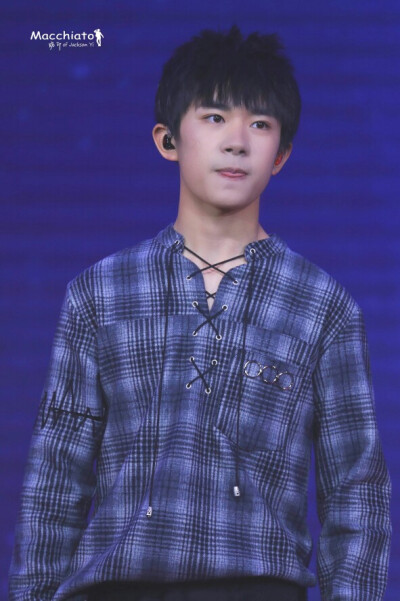 #易烊千玺 #TFBOYS 师大附中艺术节 高清 帅气