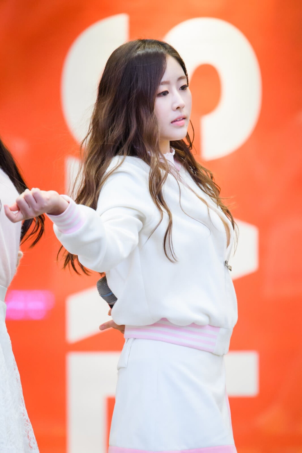 lovelyzbabysoul刘秀晶