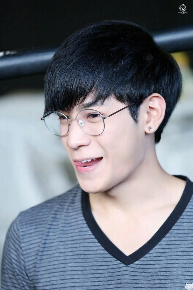 #SingtoPrachaya#眼镜系列2