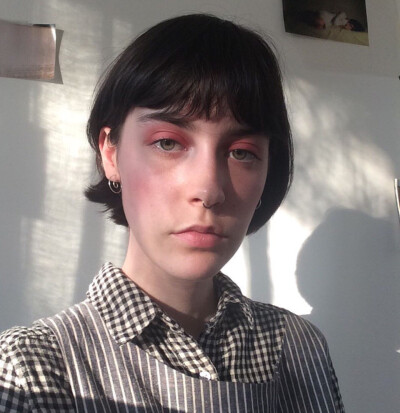 女头/怪微风太温柔像老朋友像旧时候