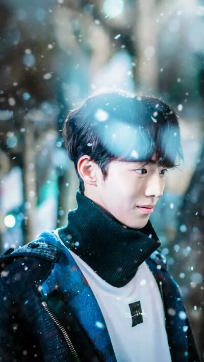 举重妖精金福珠锁屏壁纸