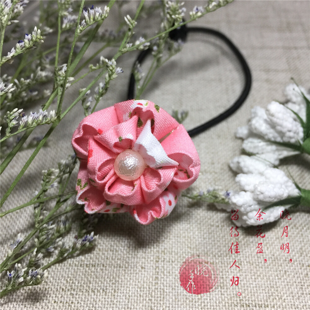 [和风细工]双层樱花发圈皮筋，主要材料是...我也说不来是啥，哈哈。
