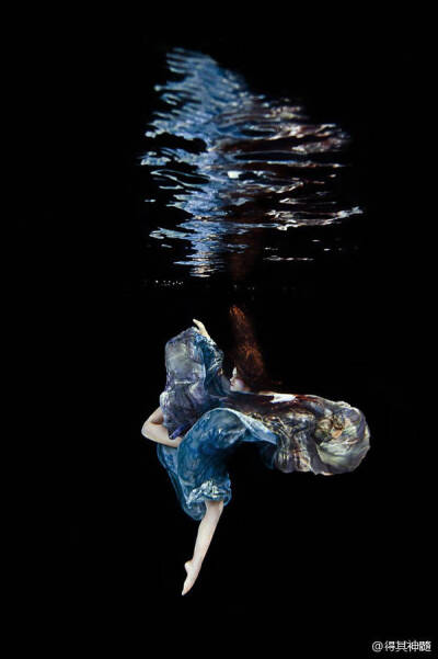 水下唯美摄影艺术Underwater Photography by Ilse Moore ​​​