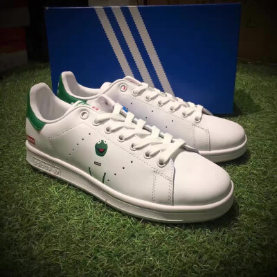 Adidas Stan Smith x Supreme 联名款 史密斯青蛙 古怪俏皮size:36 36.5 38 38.5 39 40 40.5 41 42 42.5 43 44码