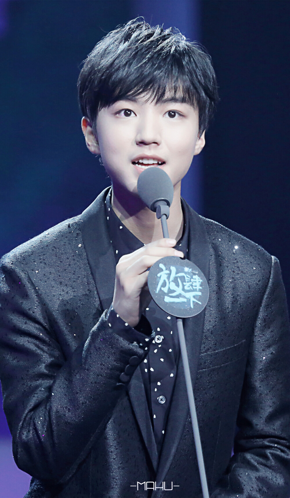 20161225 王俊凯水立方移动视频风云盛典 高清4P