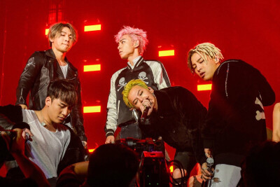 BIGBANG