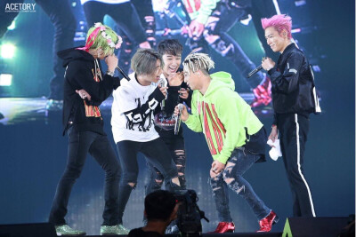 BIGBANG