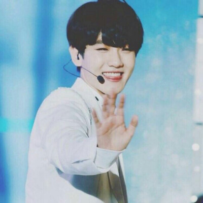 全世界最甜的笑 .边伯贤.EXO