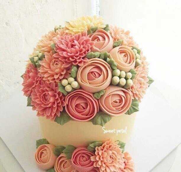 美美的鲜花蛋糕 ✨ ​​​