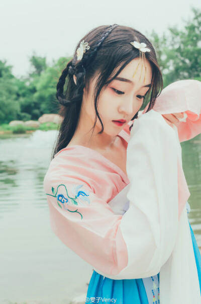 duitantan 专门发表古风套图 系列3 狐面 侵权删 可收藏 谢谢合作 来自摄影师雯子