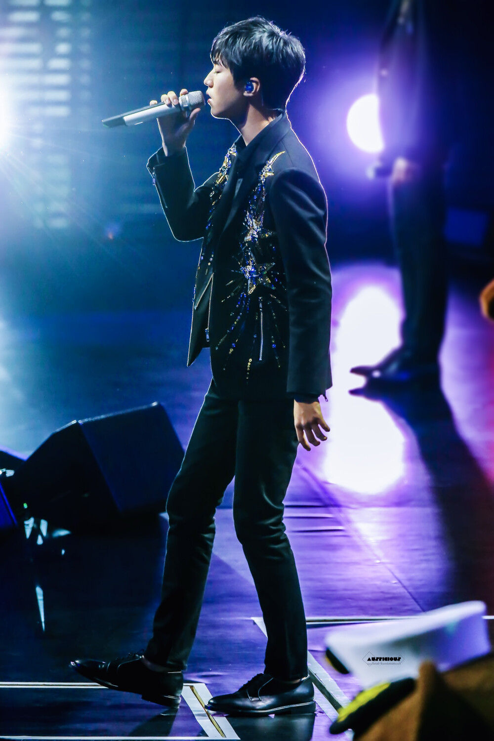 20161225 王俊凯水立方移动视频风云盛典 高清2P