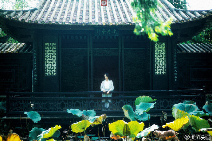 化为清风瞥见蹙眉便付拥抱
模特:@小乔切克闹 附教学拍摄花絮 L秒拍视频 . ​​​​