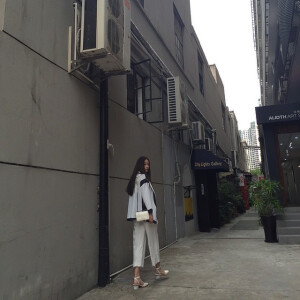 饭团的头像『韩风』『非原创』
<来自一个可爱的堆糖小用户   氿栀>(´ω` )