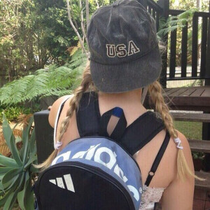 饭团的头像『韩风』『非原创』
<来自一个可爱的堆糖小用户   氿栀>(´ω` )