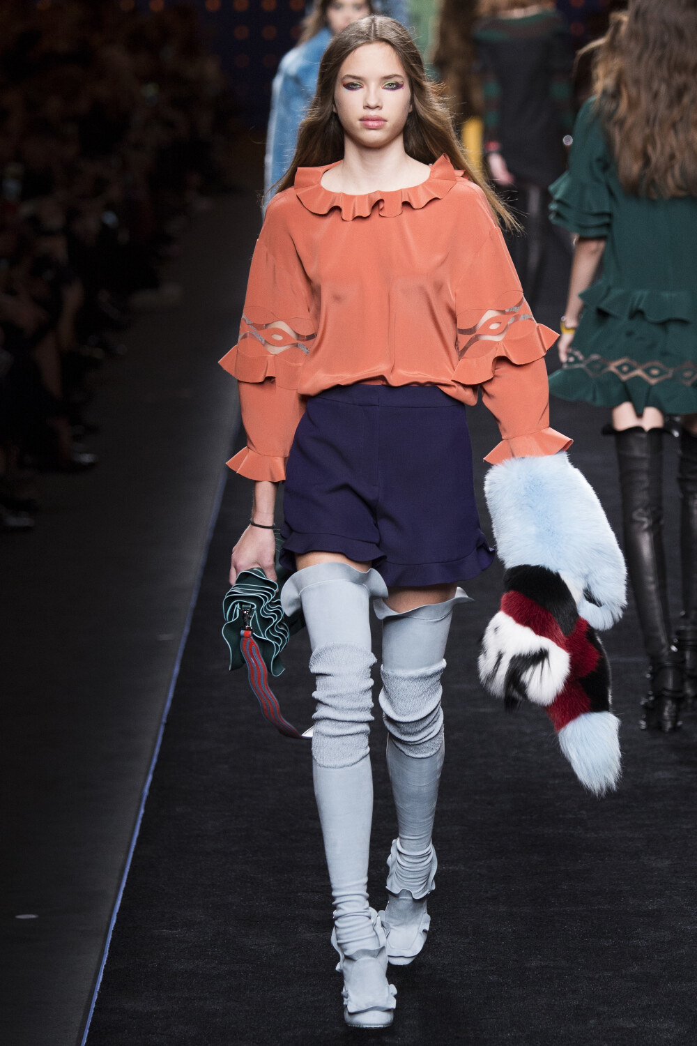 fendi芬迪2016秋冬米兰女装发布会