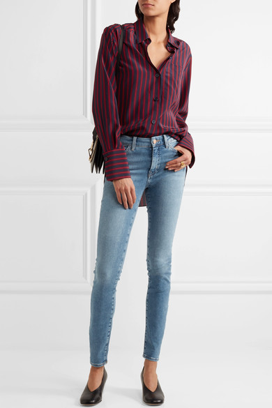 M.i.h Jeans 这款 “Bodycon” 牛仔裤采用品牌独门的 “power recovery” 弹力牛仔布制成，此面料具有极强的塑形能力，可以保持廓形完美不变形。它拥有紧身设计，低调的渐变和仿旧效果营造出多次穿着的自然感觉。不妨随着心情，自由搭配高跟鞋或踝靴。