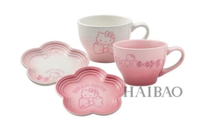 Le Creuset X Hello Kitty粉紅廚具系列