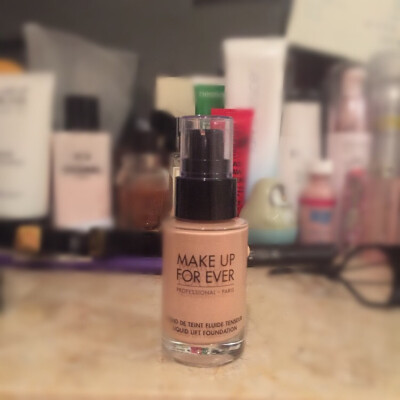 MAKE UP FOR EVER粉底液