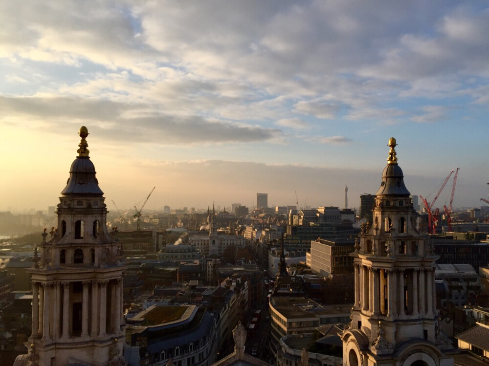 伦敦，从圣保罗大教堂俯瞰全城