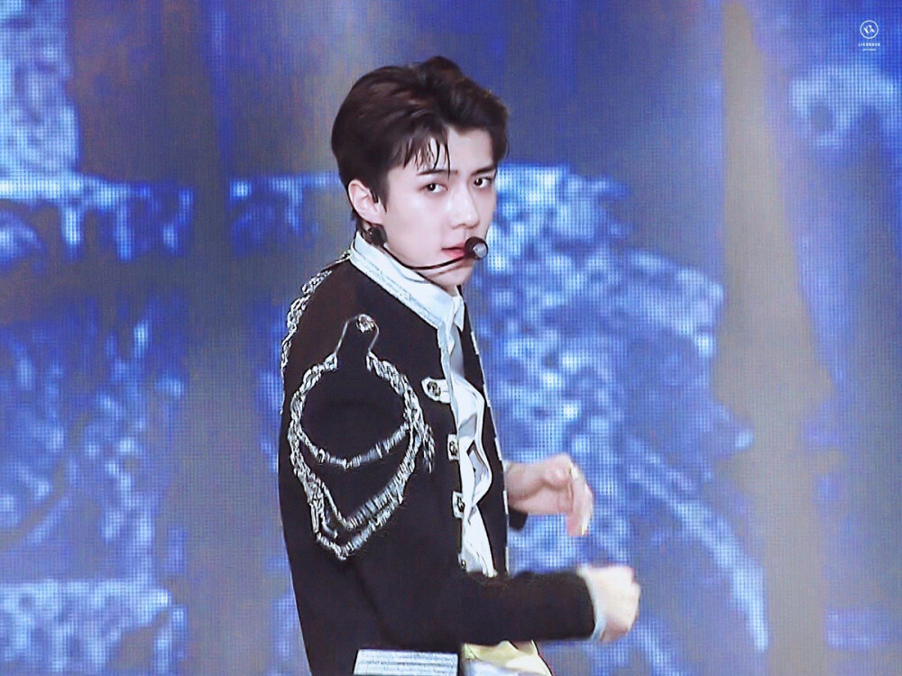 170114 金唱片颁奖礼 直播截图精修 【likerose_】