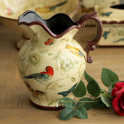 鸟花蝴蝶系列高档客厅家居装饰品摆设彩绘陶瓷单耳花瓶花插奶壶