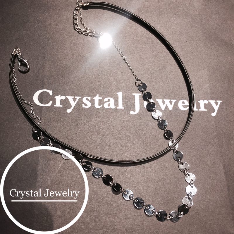 Crystal Jewelry ▪️皮带银色亮片颈链 大小可调 延长链很长 超百搭 酷酷的一款▪️