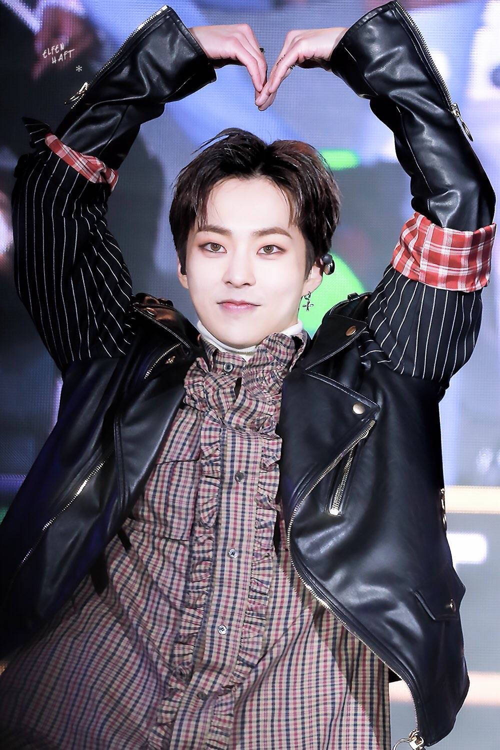 EXO CBX 秀珉 xiumin 金珉锡 