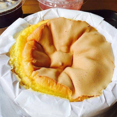 韩国大热的半熟芝士流心蛋糕
蛋糕 美食头像 家常菜 西餐 日式料理 甜品 韩剧 饮料 水果 暖心 下午茶 冰淇淋 巧克力 早餐 特色小吃